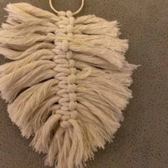 Macrame Keychains - Picture 4 of 11